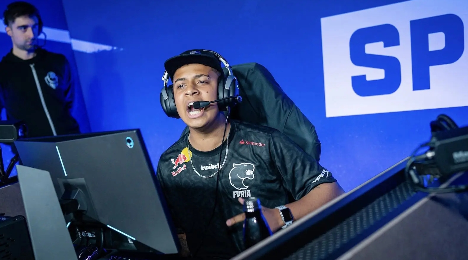 能在关键时 能在关键时