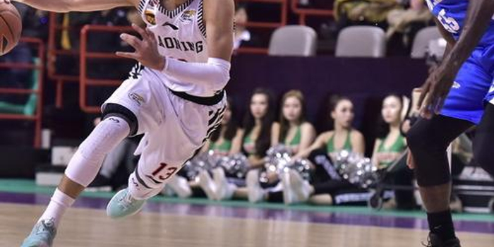 終堅不可摧 終堅不可摧