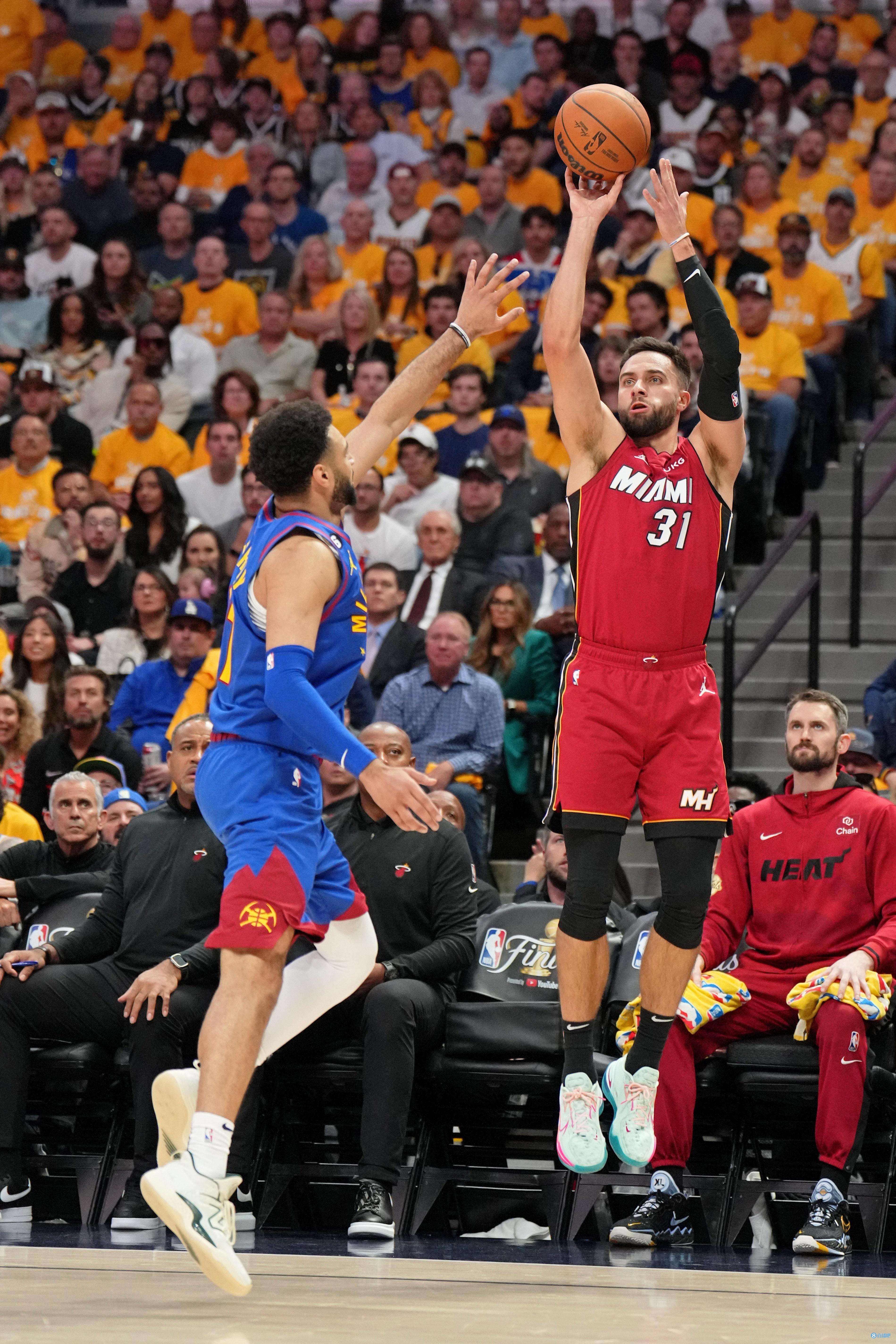 对线压制 对线压制